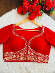 The Sweetheart Heritage Blouse